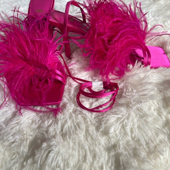 Zara Pink Feather Heels - Picture 11 of 13